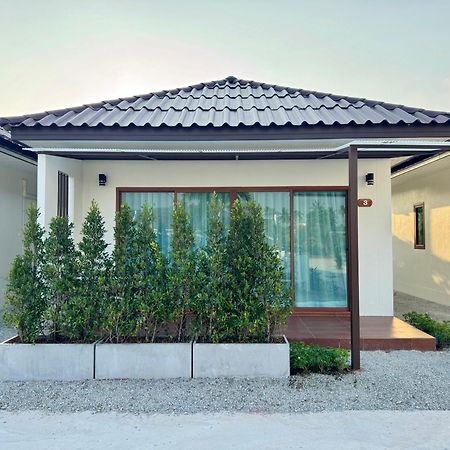 Maikhao Beach Guest House Mai Khao Exterior foto